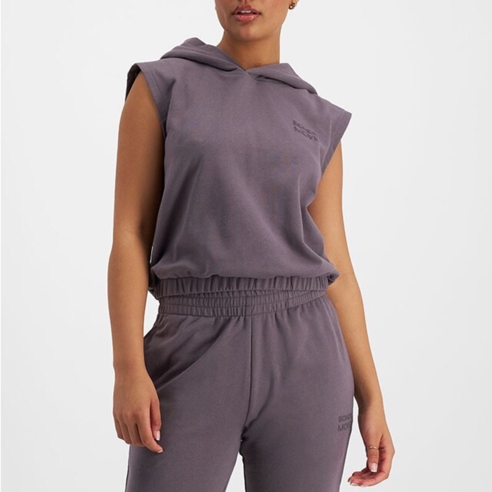BONDS Women’s Essentials Move Sleeveless Hoodie in Purple XL
